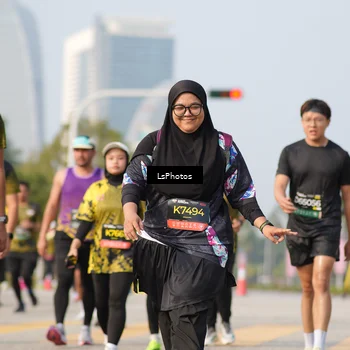 Runner Photo 6435200