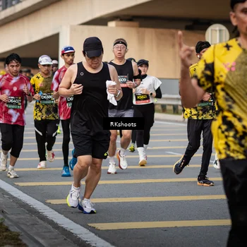 Runner Photo 6435202