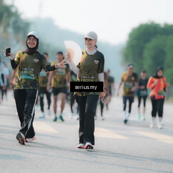Runner Photo 6435214