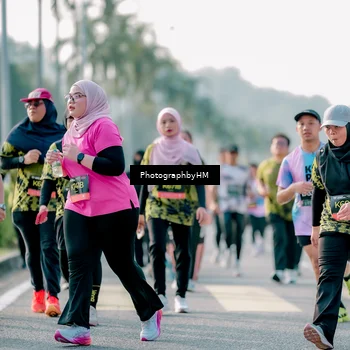 Runner Photo 6435235