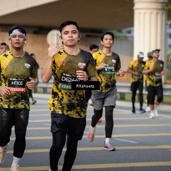 Runner Photo 6435239
