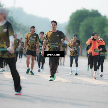Runner Photo 6435241