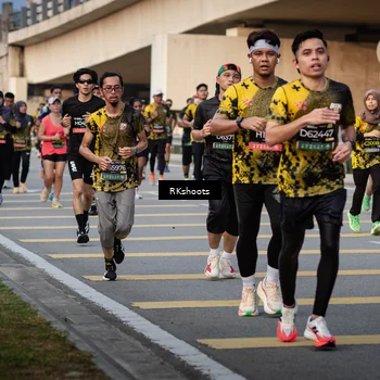 Runner Photo 6435244
