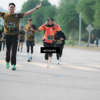 Runner Photo 6435249