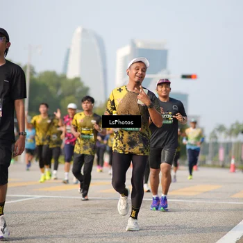 Runner Photo 6435266
