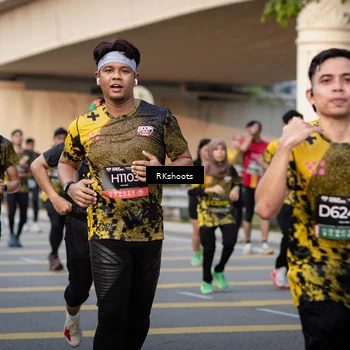 Runner Photo 6435276