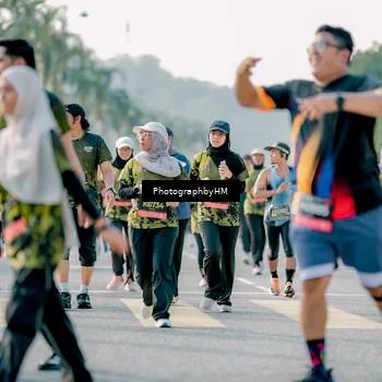 Runner Photo 6435281