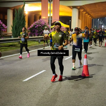 Runner Photo 6435283