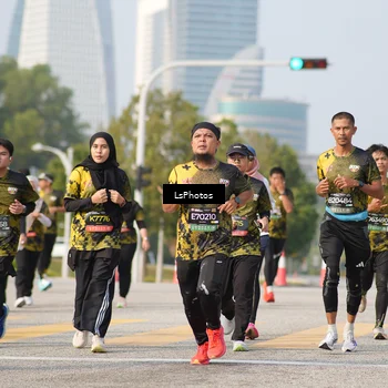 Runner Photo 6435284