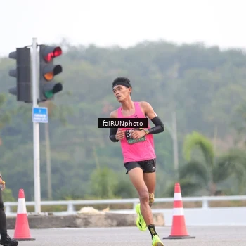 Runner Photo 6435298