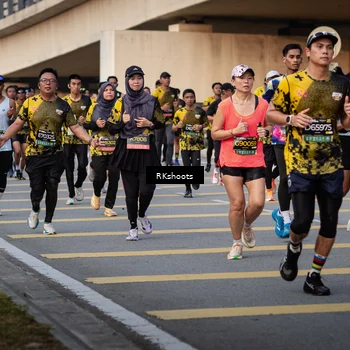 Runner Photo 6435324