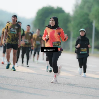 Runner Photo 6435337