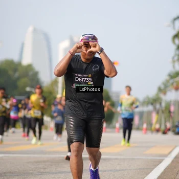 Runner Photo 6435348