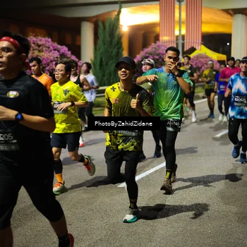 Runner Photo 6435361