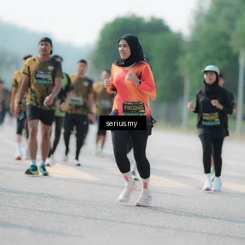 Runner Photo 6435366
