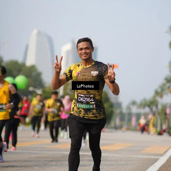 Runner Photo 6435383