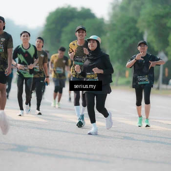 Runner Photo 6435396