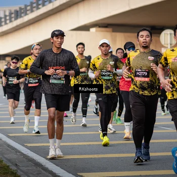 Runner Photo 6435397