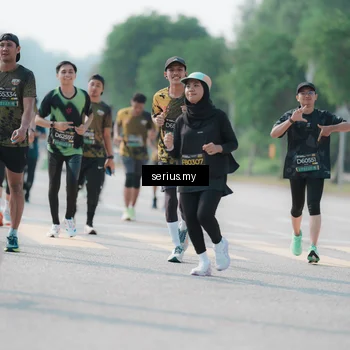 Runner Photo 6435398