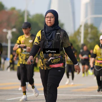 Runner Photo 6435402