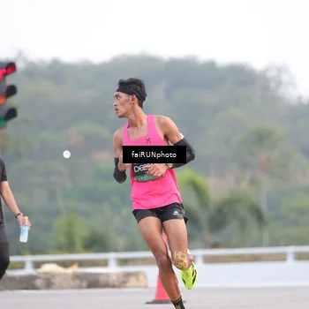 Runner Photo 6435411