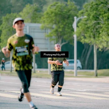 Runner Photo 6435415