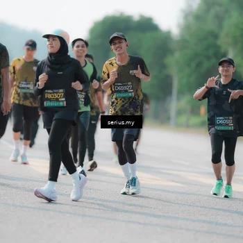 Runner Photo 6435443