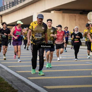 Runner Photo 6435444