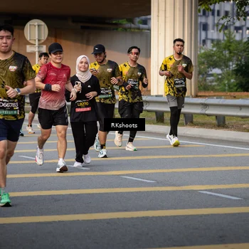 Runner Photo 6435463