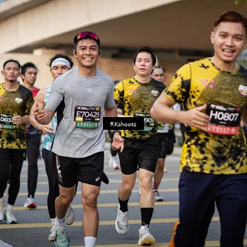 Runner Photo 6435471