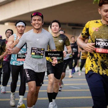 Runner Photo 6435474