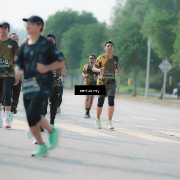 Runner Photo 6435483
