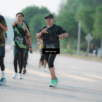 Runner Photo 6435485