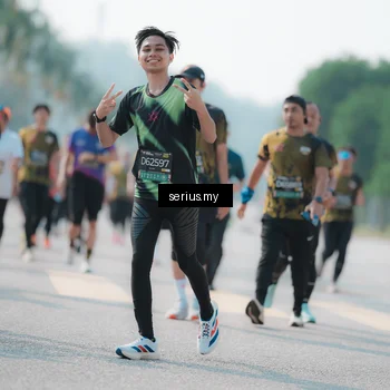 Runner Photo 6435535