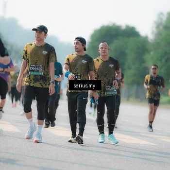 Runner Photo 6435536