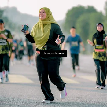 Runner Photo 6435548