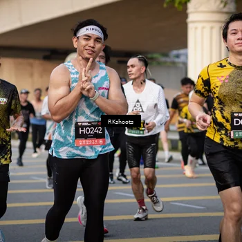 Runner Photo 6435550