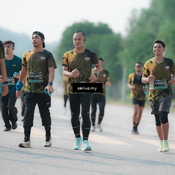 Runner Photo 6435556