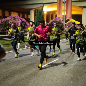 Runner Photo 6435583