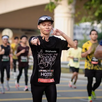 Runner Photo 6435596