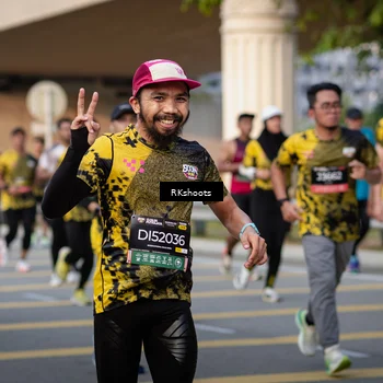 Runner Photo 6435598