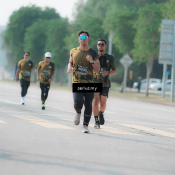 Runner Photo 6435600