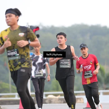 Runner Photo 6435620