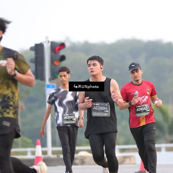 Runner Photo 6435621
