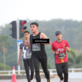 Runner Photo 6435622
