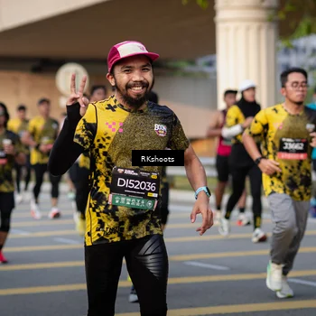 Runner Photo 6435624