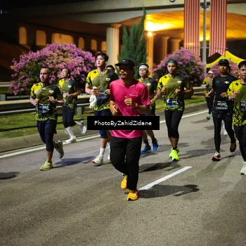 Runner Photo 6435639