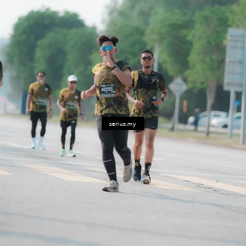 Runner Photo 6435653
