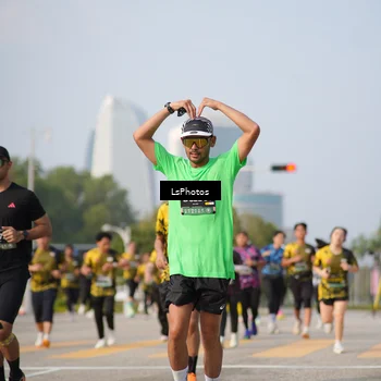 Runner Photo 6435673