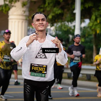 Runner Photo 6435692